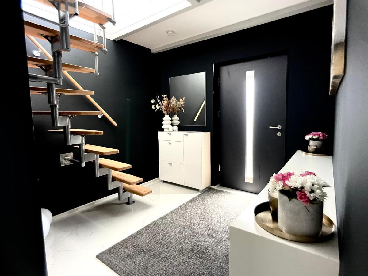 M-style 04 Mit Balkon Und Gasgrill, 24h Self-check-in, Free Parking, Netflix Nuremberg