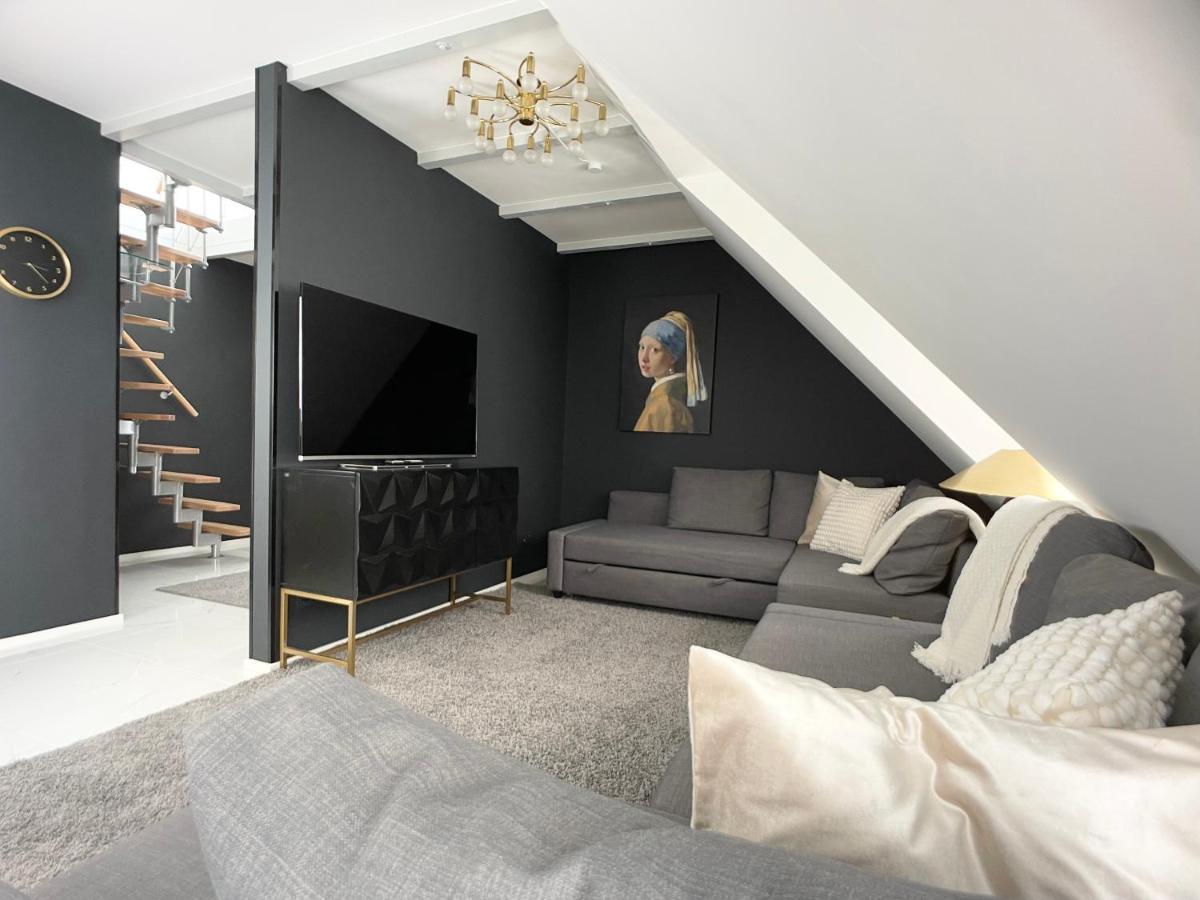 Apartment M-style 04 Mit Balkon Und Gasgrill, 24h Self-check-in, Free Parking, Netflix Nuremberg
